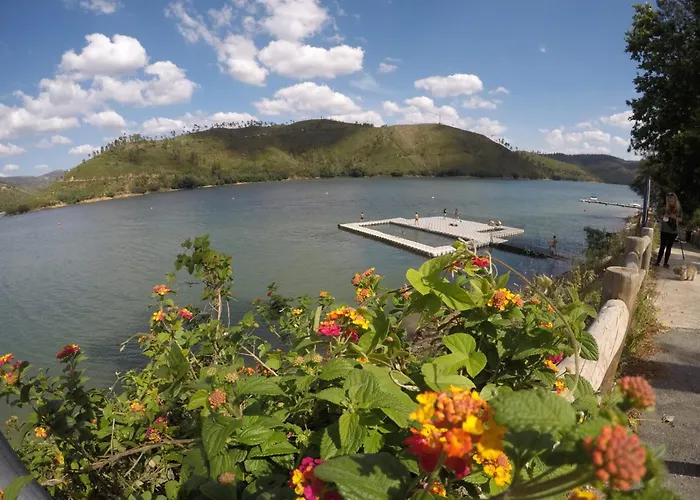 ホームステイ Quinta Jose&maria Quartos Ferreira do Zêzere