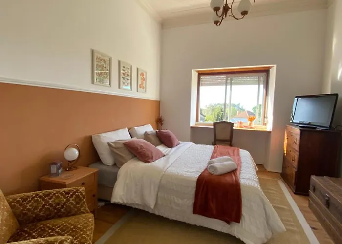 Quinta Jose&maria Quartos ホームステイ *